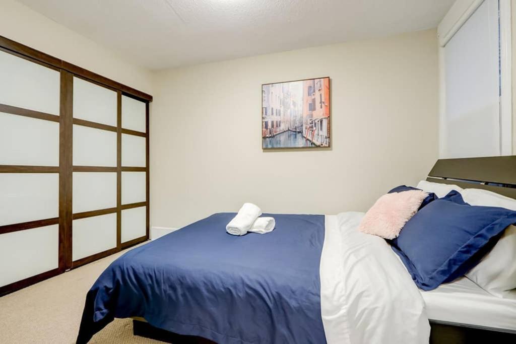 JstLikeHome - Central Suite Ottawa Extérieur photo