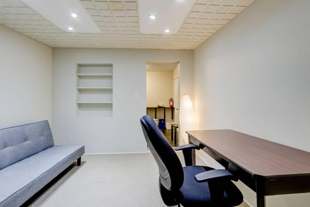 JstLikeHome - Central Suite Ottawa Extérieur photo