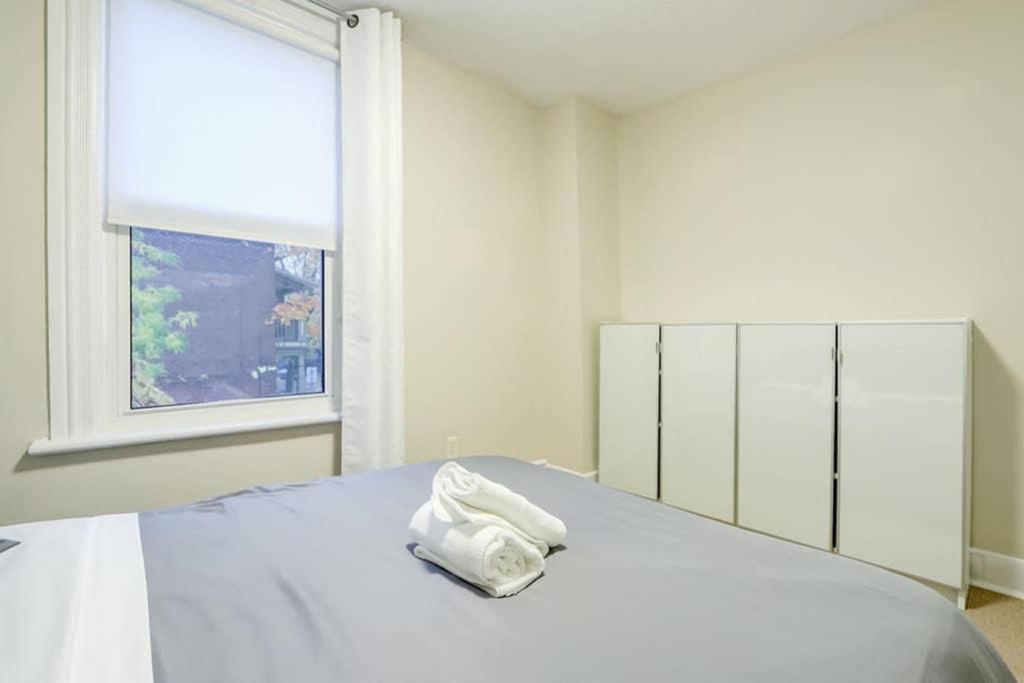 JstLikeHome - Central Suite Ottawa Extérieur photo