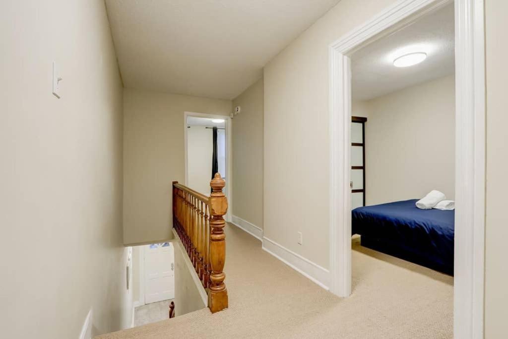 JstLikeHome - Central Suite Ottawa Extérieur photo