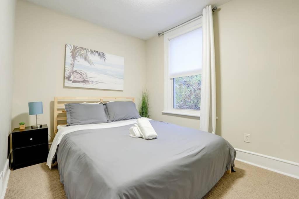 JstLikeHome - Central Suite Ottawa Extérieur photo
